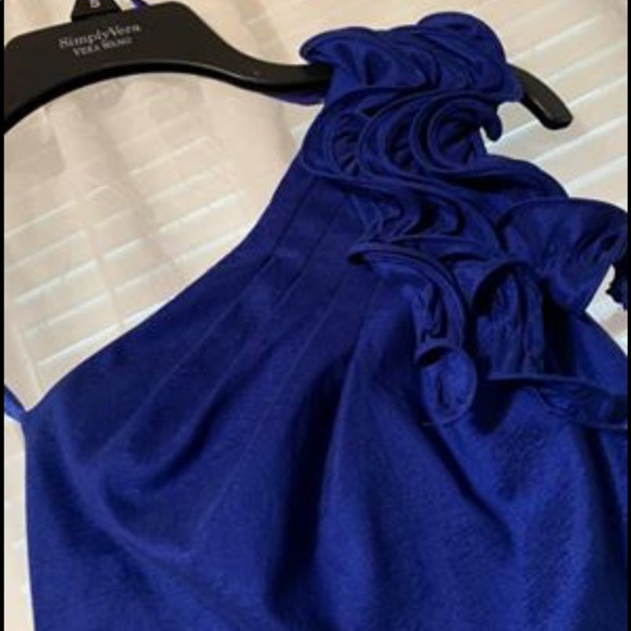 Prom dress - Picture 4 of 8